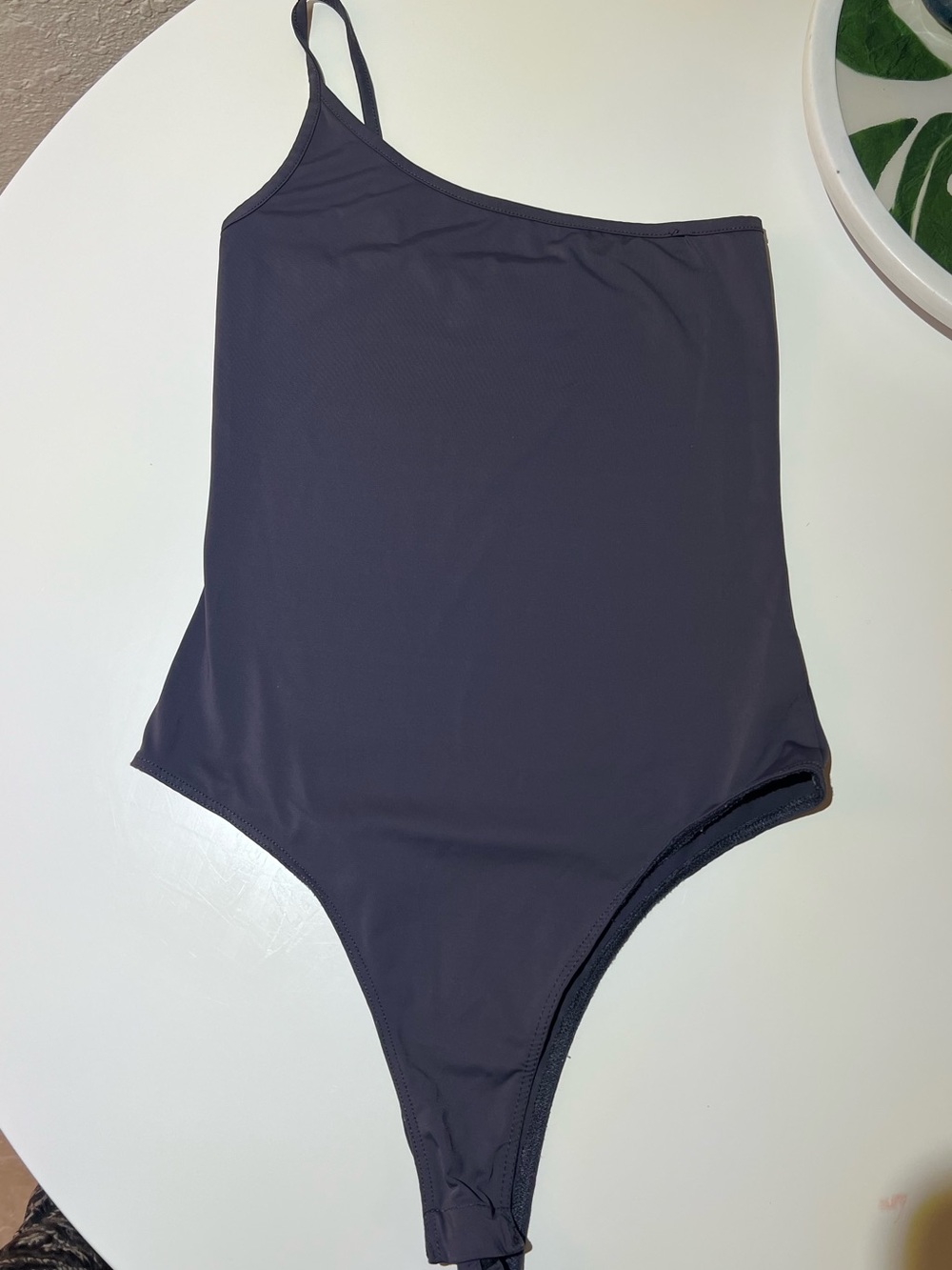 One-Shoulder Dark Grey Bodysuit